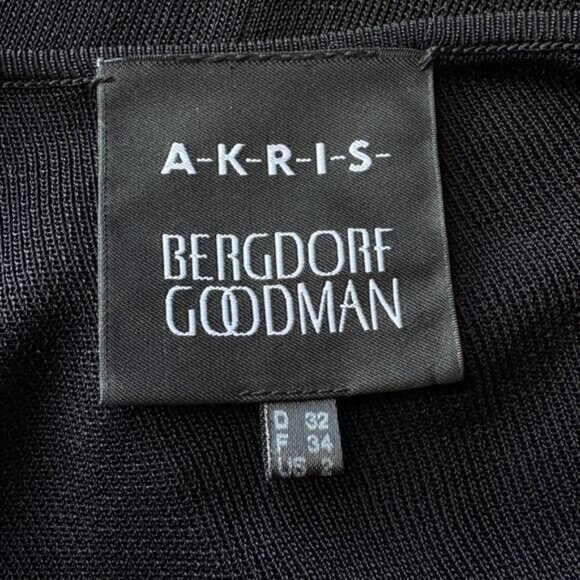 AKRIS for Bergdorf Goodman Sleeveless Modern Black Fringe Knit Top - Picture 6 of 7